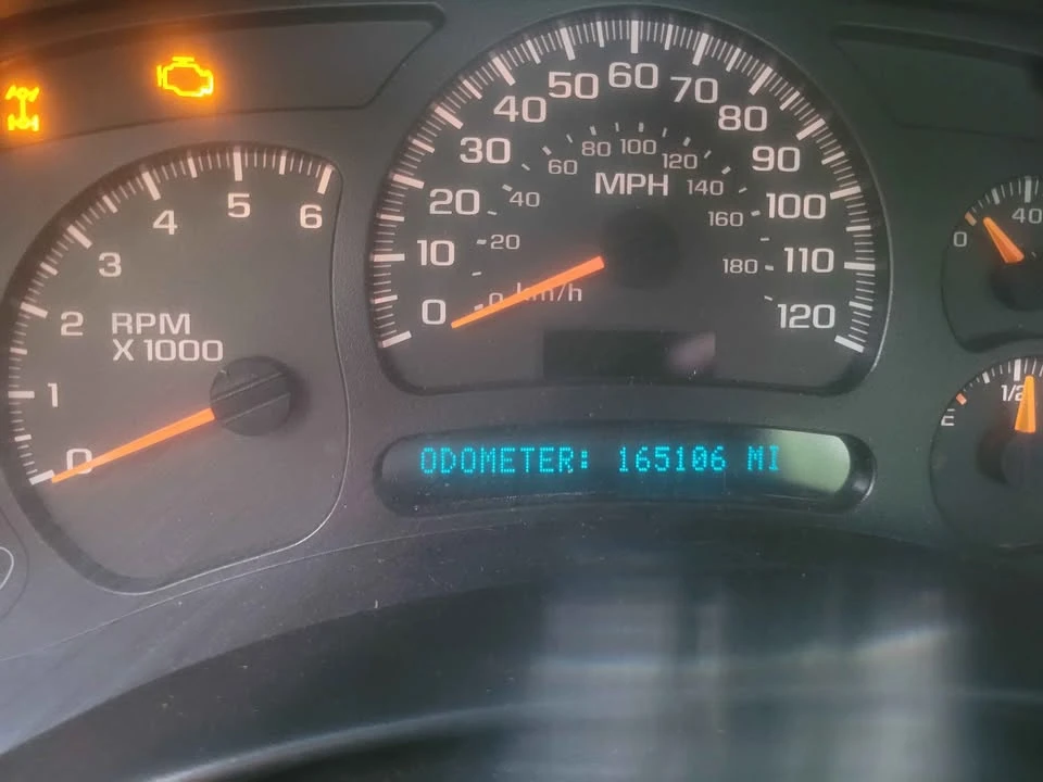 2005 GMC Sierra 2nd Gen - Image 3 of 4