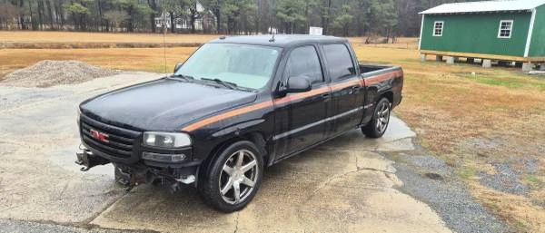2005 GMC Sierra 1st Gen - Image 2 of 18