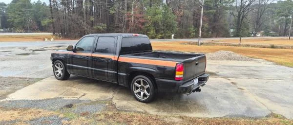 2005 GMC Sierra 1st Gen - Image 5 of 18
