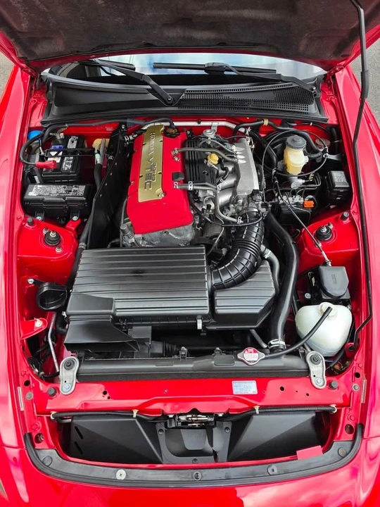 2005 Honda AP2 S2000 - Image 4 of 10