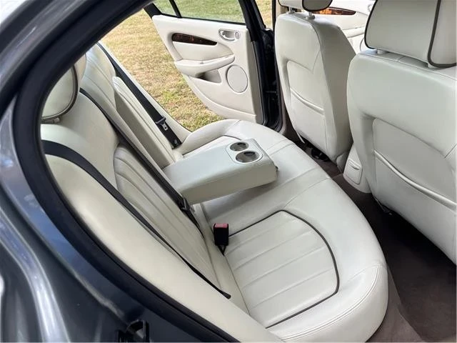 2005 Jaguar X-Type - Image 14 of 21