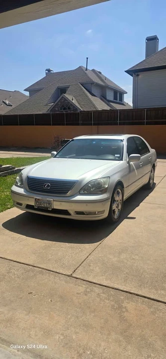 2005 Lexus LS 3rd Gen - Image 4 of 8