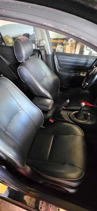 2005 Lexus IS 1st Gen - Image 4 of 6