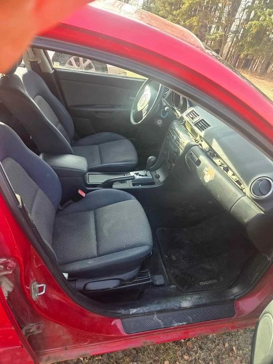 2005 Mazda Mazda 3 1st Gen - Image 6 of 10