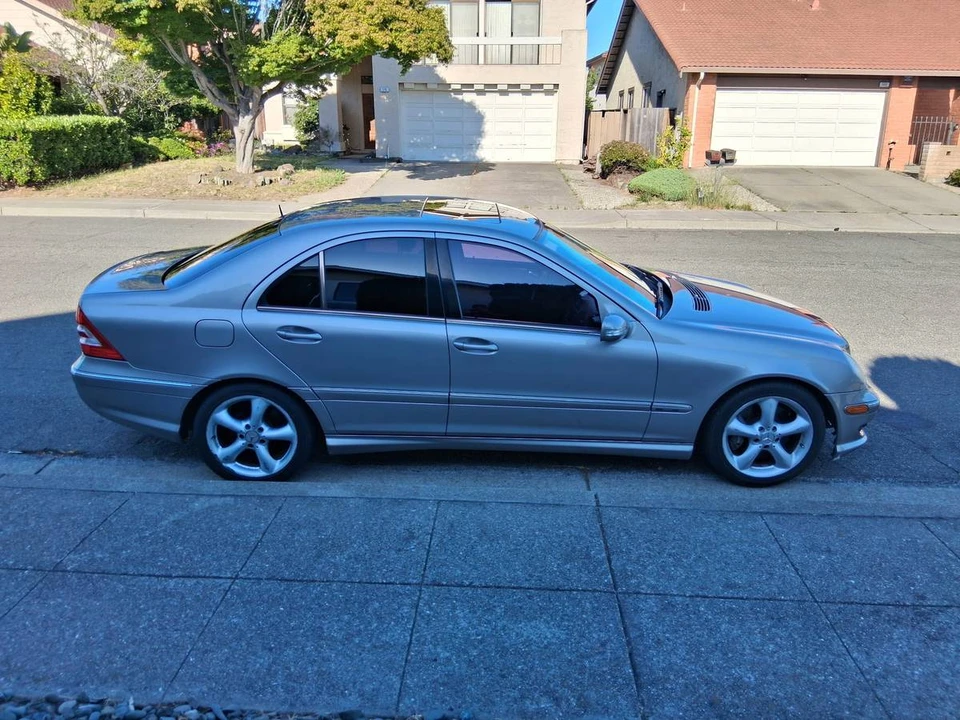 2005 Mercedes-Benz W203 C-Class - Image 6 of 18