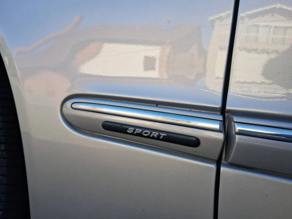 2005 Mercedes-Benz W203 C-Class - Image 9 of 18