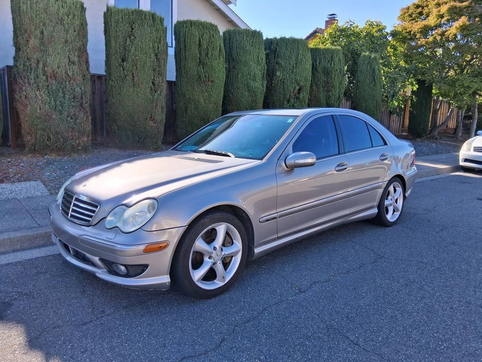2005 Mercedes-Benz W203 C-Class - Image 3 of 18