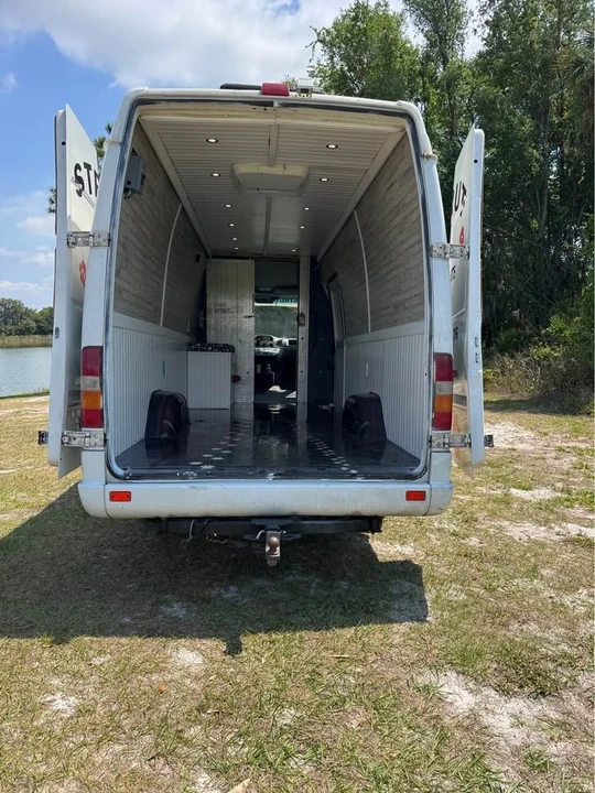 2005 Mercedes-Benz T1N Sprinter - Image 9 of 9