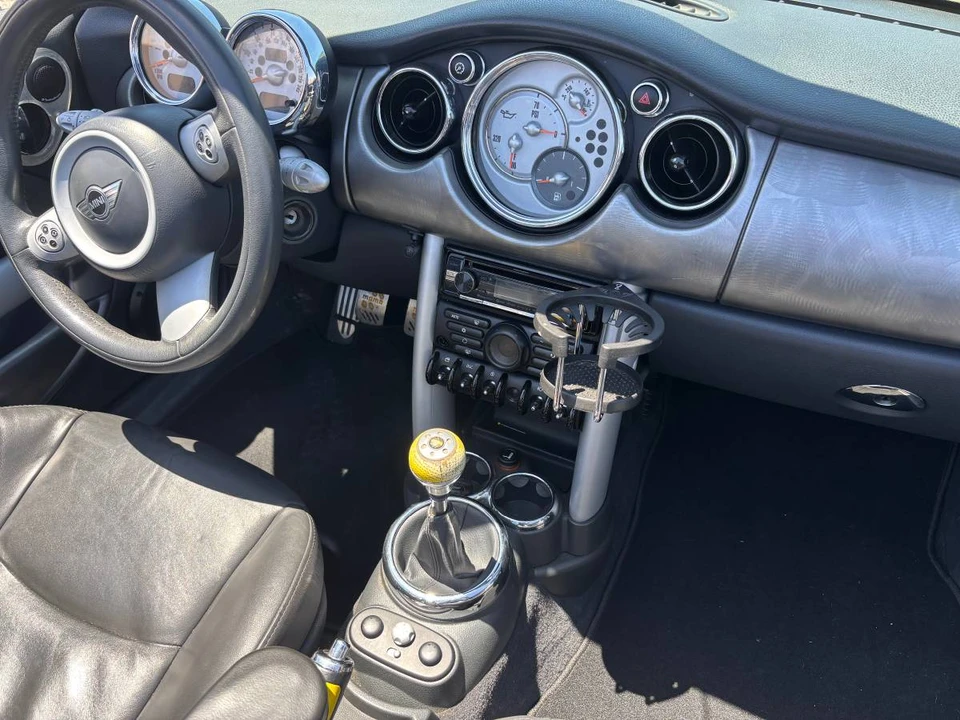 2005 Mini Mini Cooper S 1st Gen - Image 9 of 10