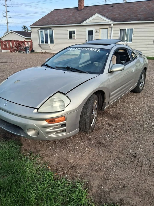 2005 Mitsubishi Eclipse 3rd Gen - Image 2 of 10