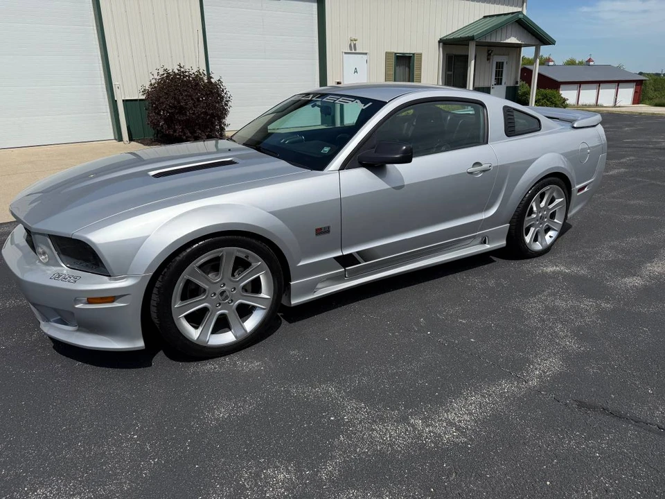 2005 Ford S197 Mustang - Image 3 of 15
