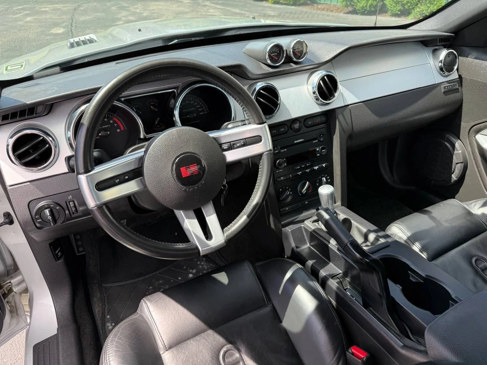 2005 Ford S197 Mustang - Image 9 of 15