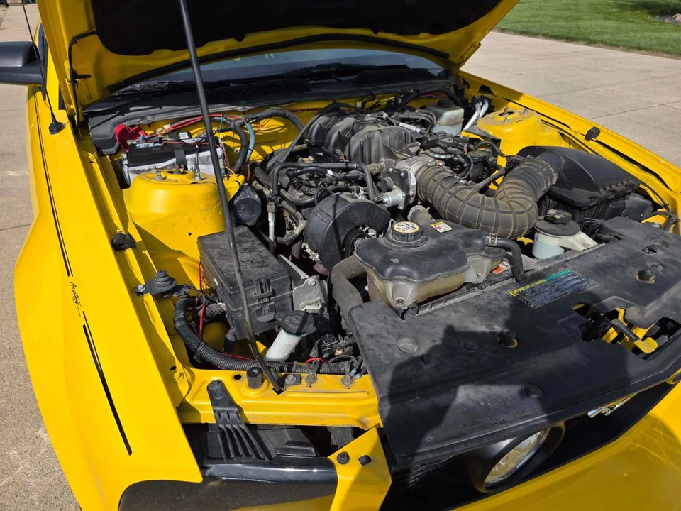 2005 Ford S197 Mustang - Image 9 of 21