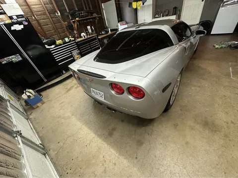 2005 Chevrolet Corvette C6 - Image 2 of 3