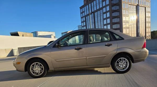 2005 Ford Focus 1st Gen - Image 3 of 8