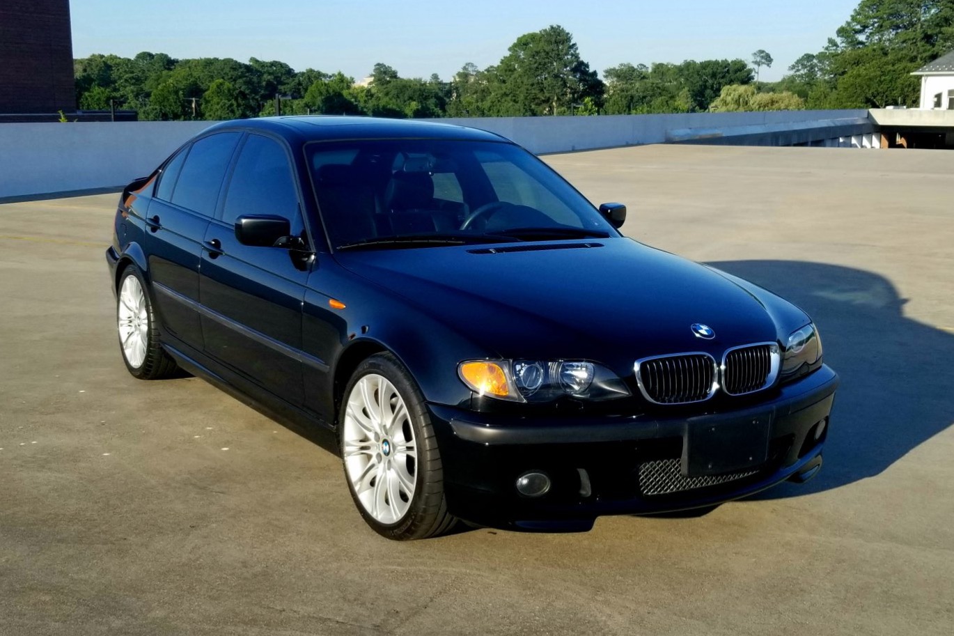 2005 BMW 330i ZHP 6-Speed