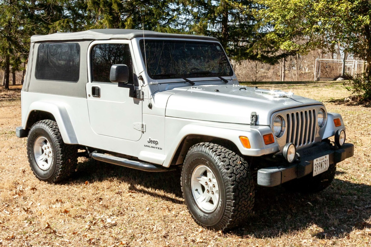 30k-Mile 2005 Jeep Wrangler Unlimited 6-Speed