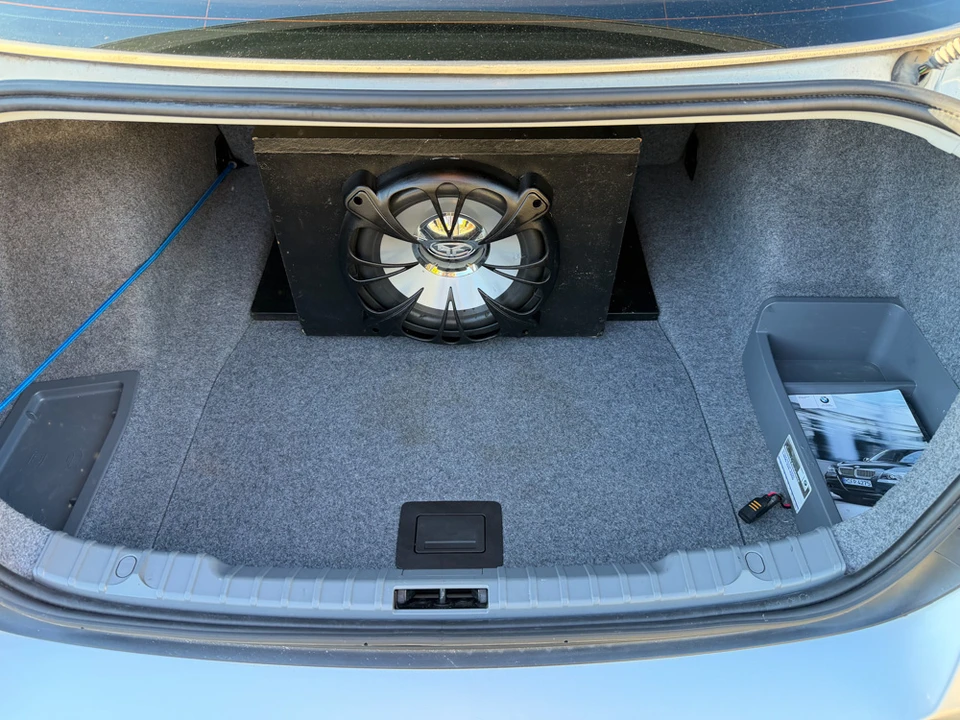 2006 BMW E90 3 Series Sedan - Image 17 of 21