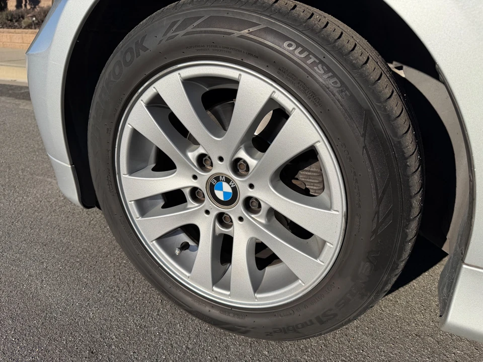 2006 BMW E90 3 Series Sedan - Image 14 of 21