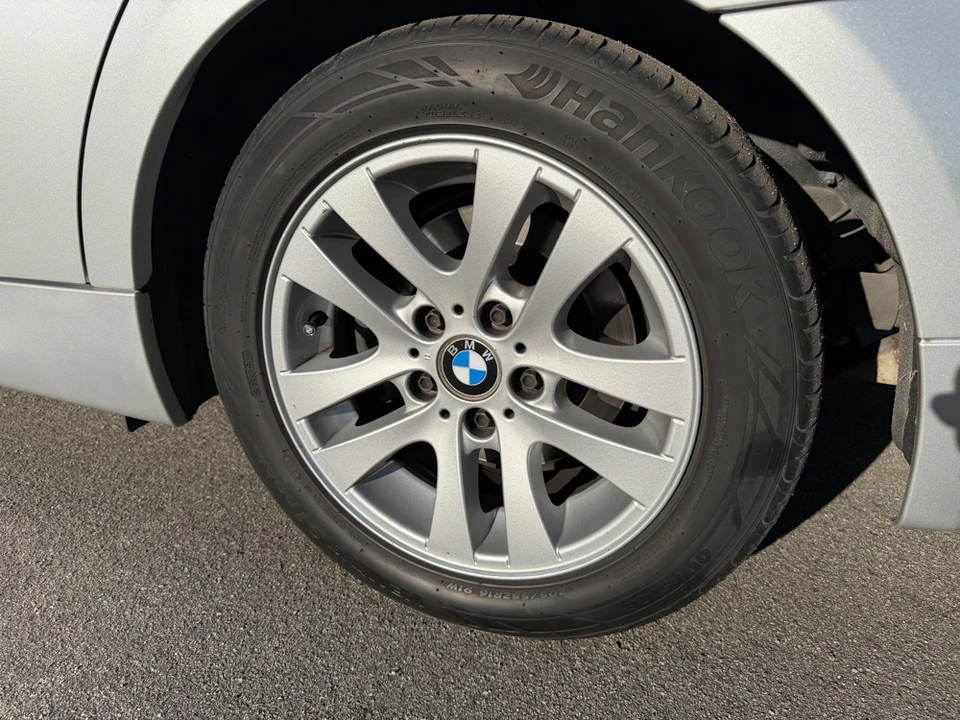 2006 BMW E90 3 Series Sedan - Image 13 of 21