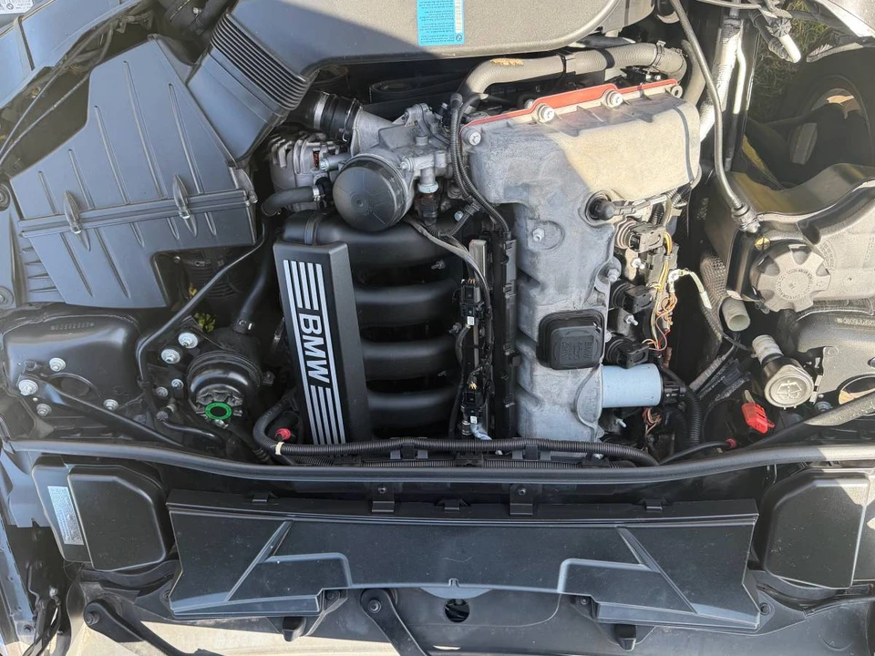 2006 BMW E90 3 Series Sedan - Image 6 of 14