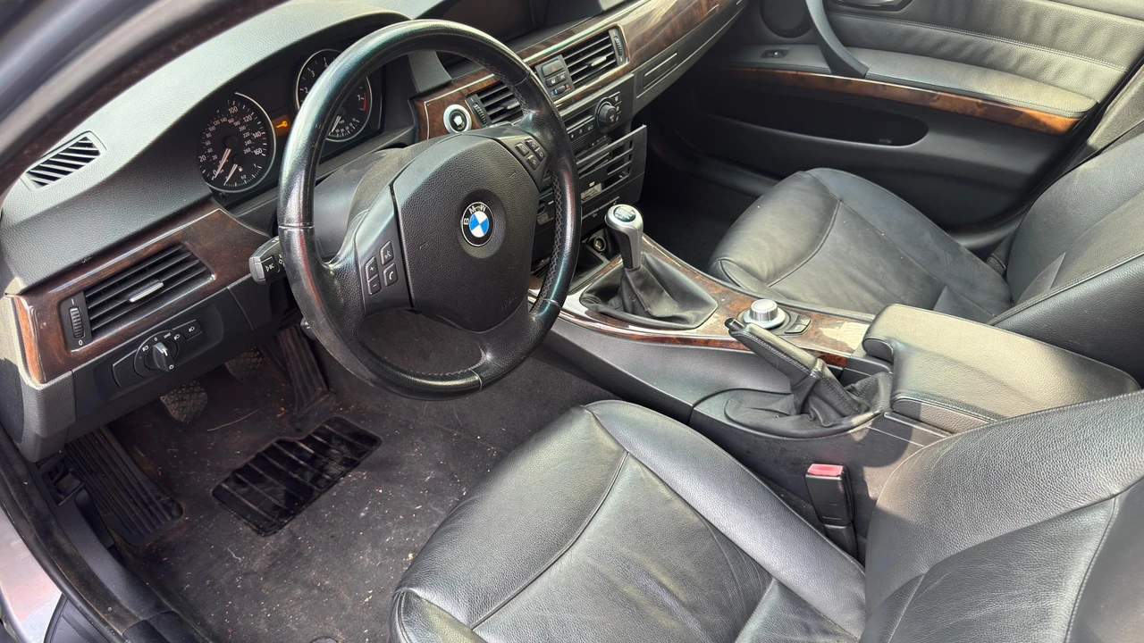 2006 BMW E91 3 Series Touring - Image 9 of 19