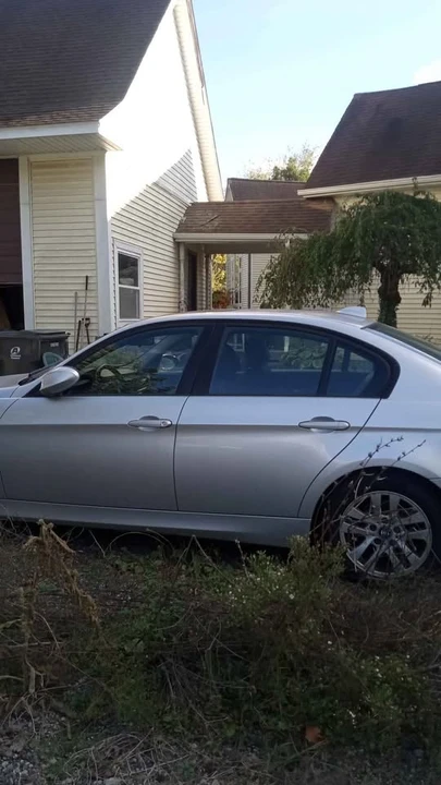 2006 BMW E90 3 Series Sedan - Image 2 of 2