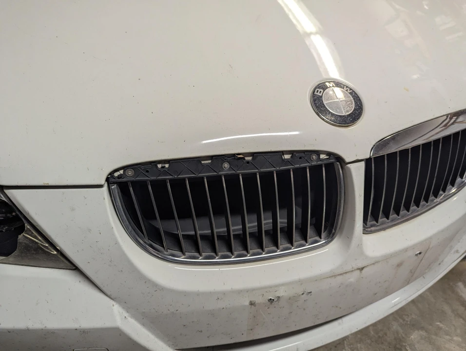 2006 BMW E46 330i & 330Ci - Image 12 of 21