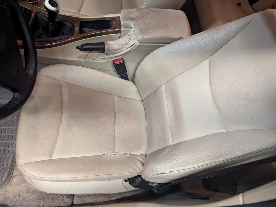 2006 BMW E46 330i & 330Ci - Image 5 of 21