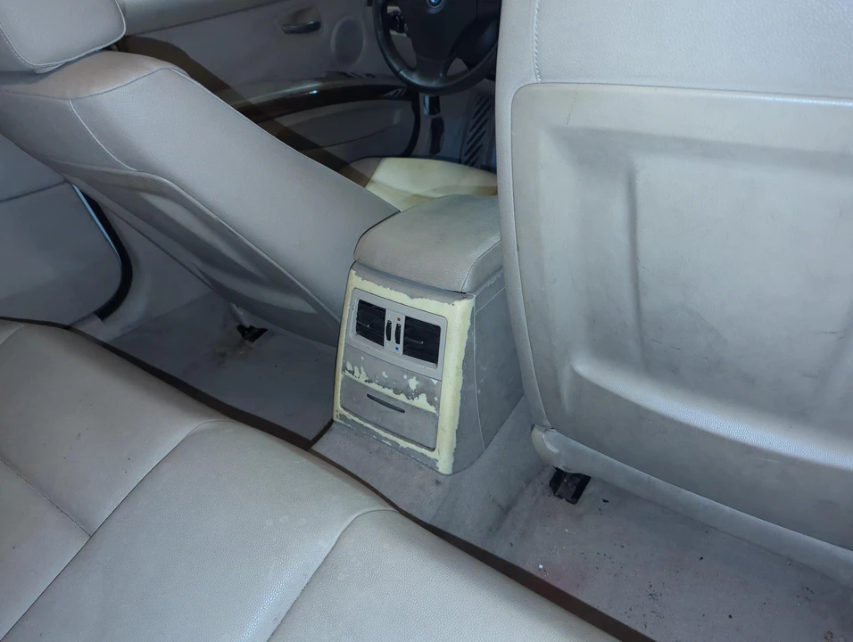 2006 BMW E46 330i & 330Ci - Image 18 of 21