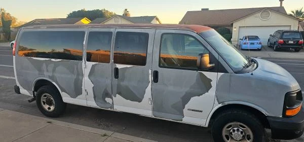 2006 Chevrolet Express - Image 6 of 7