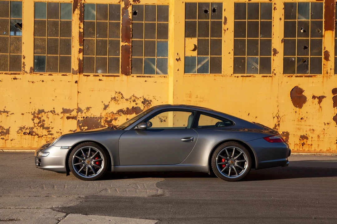 2006 Porsche 997 Carrera S - Image 12 of 31