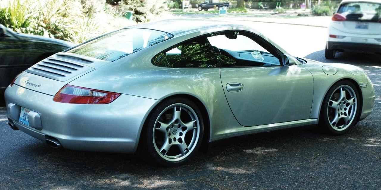2006 Porsche 997 Carrera 4 - Image 3 of 10