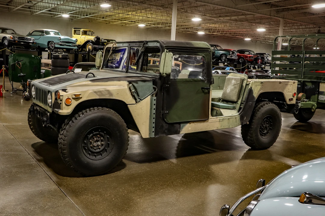 2006 Hummer HMMWV - Image 7 of 31