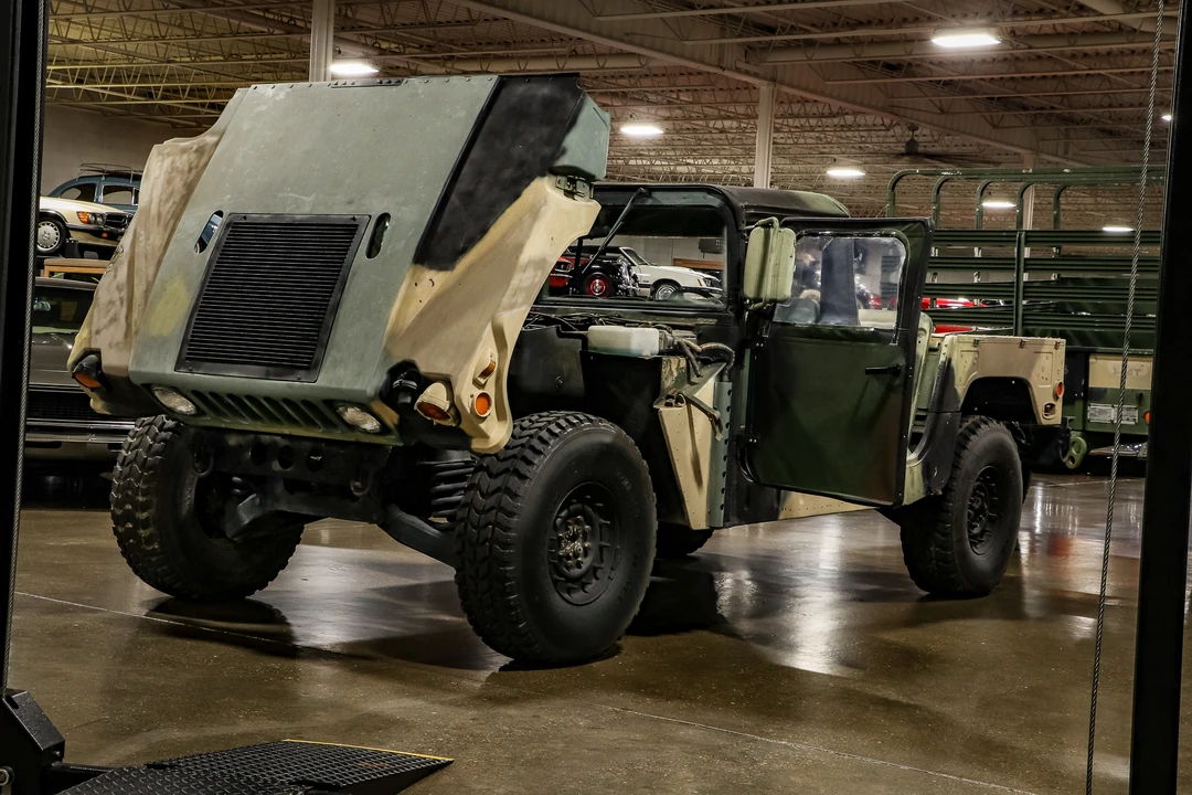 2006 Hummer HMMWV - Image 17 of 31