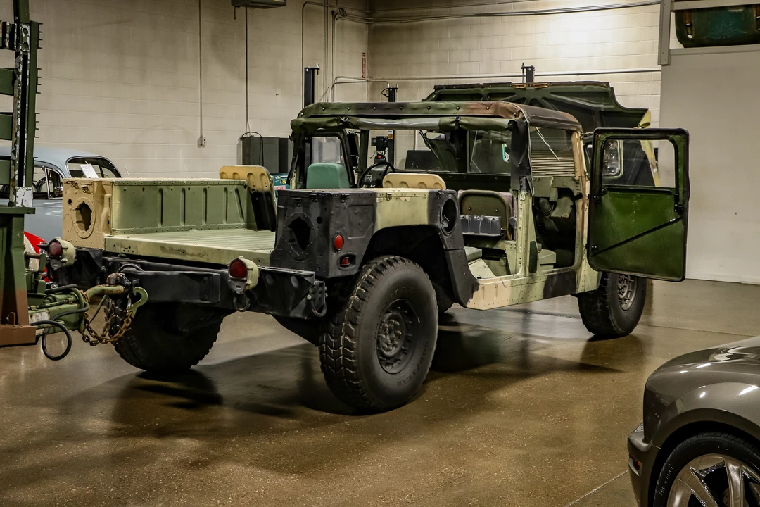 2006 Hummer HMMWV - Image 19 of 31