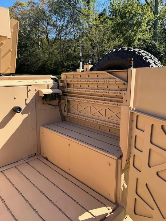 2006 AM General Hummer - Image 18 of 31