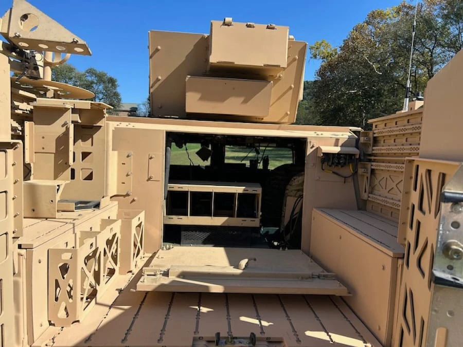 2006 AM General Hummer - Image 19 of 31