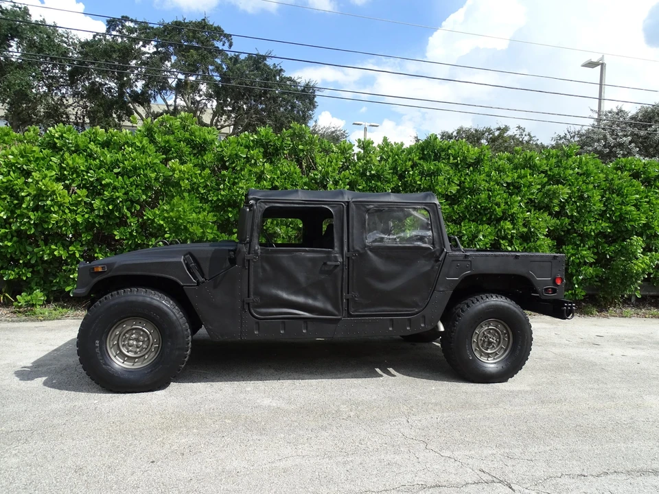 2006 Hummer HMMWV - Image 7 of 31