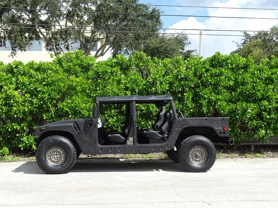 2006 Hummer HMMWV - Image 17 of 31