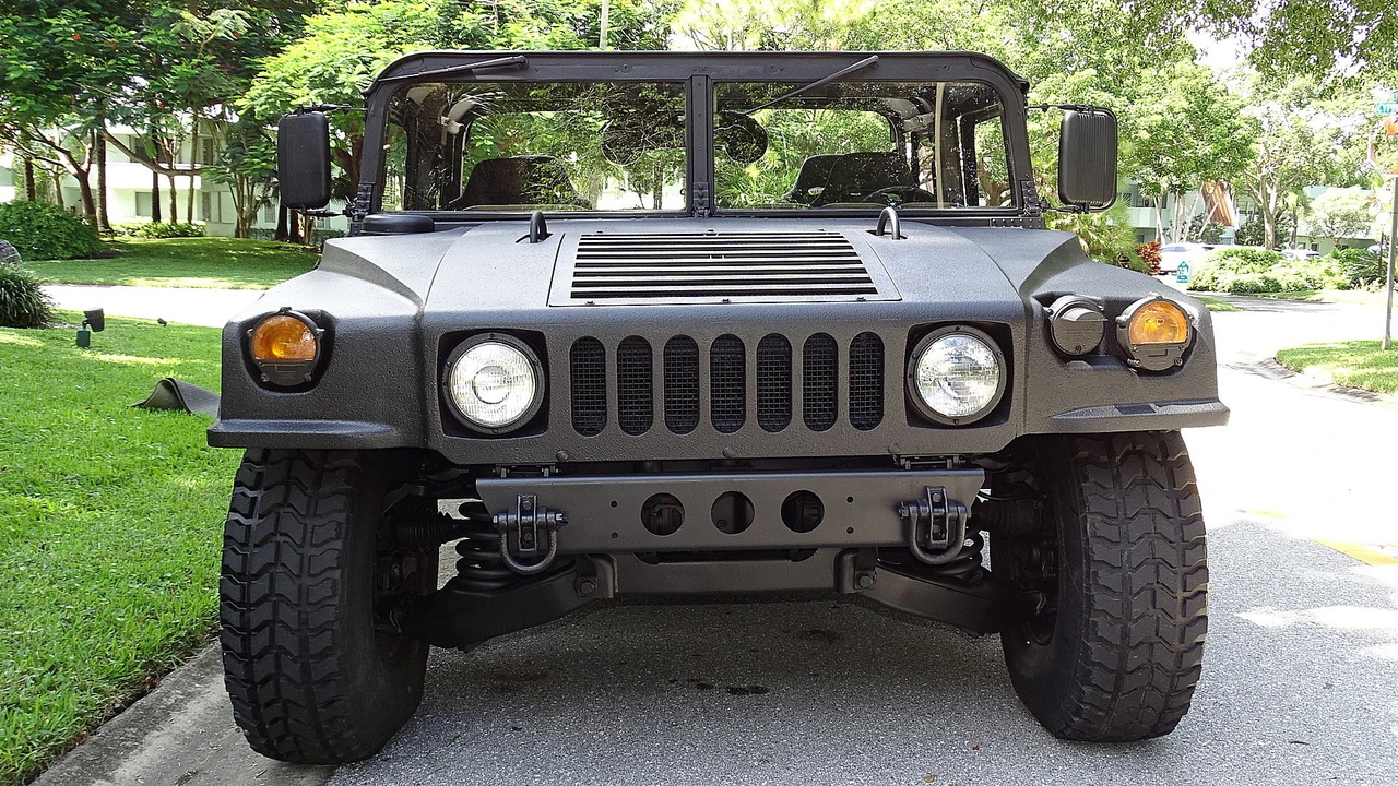 2006 Hummer HMMWV - Image 23 of 31