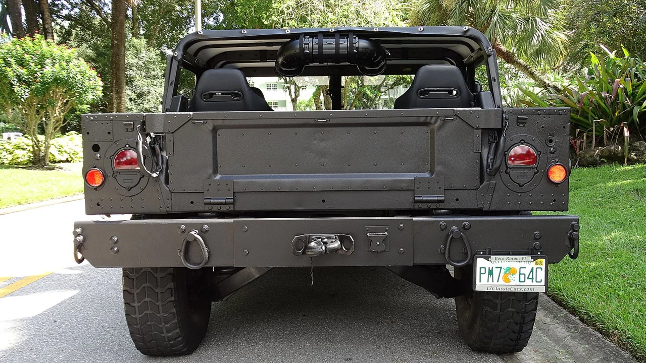 2006 Hummer HMMWV - Image 27 of 31