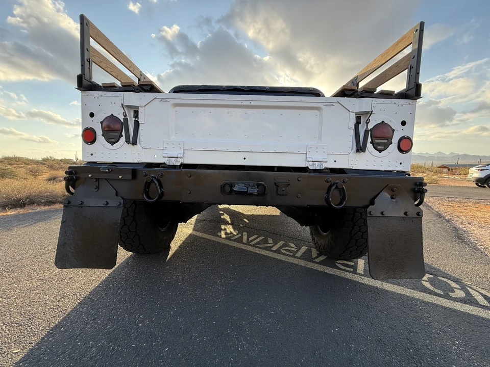 2006 Hummer HMMWV - Image 16 of 31