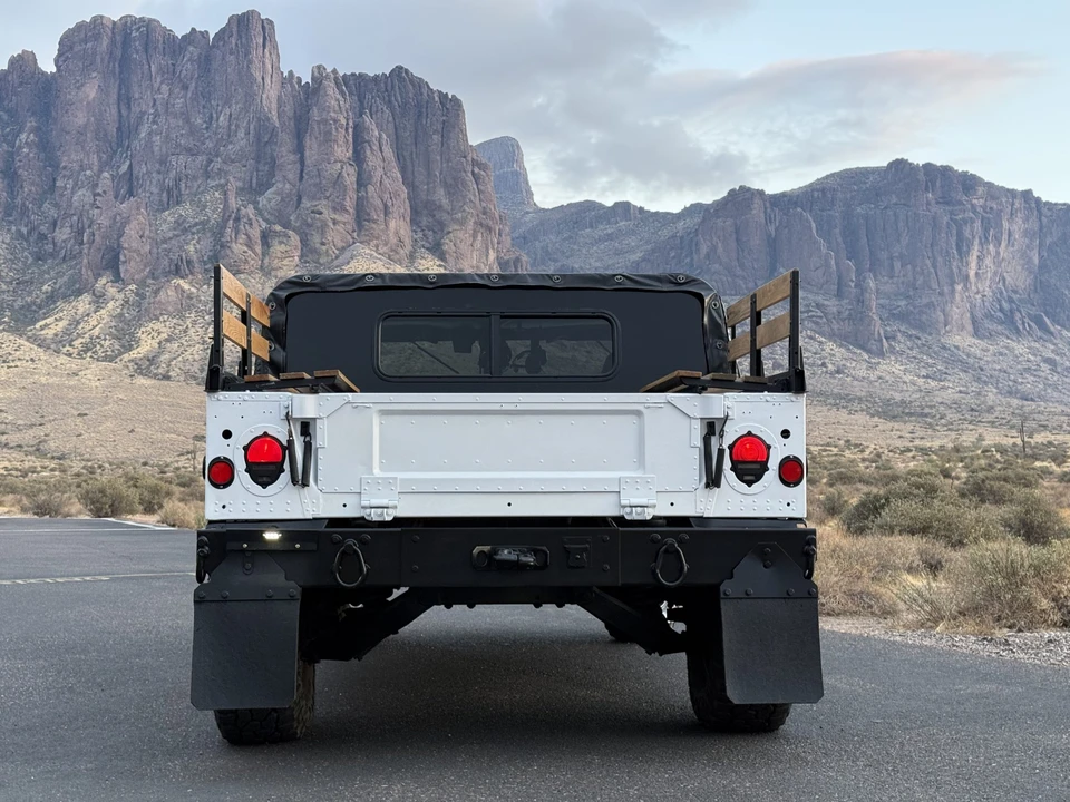 2006 Hummer HMMWV - Image 17 of 31