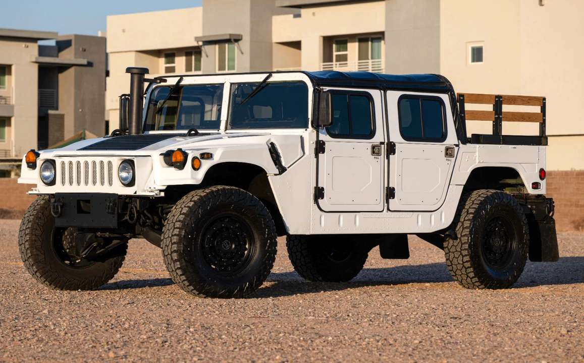2006 Hummer HMMWV - Image 8 of 31