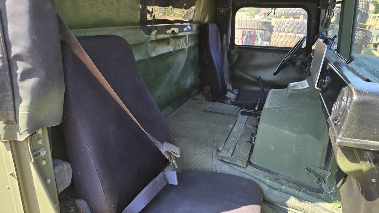 2006 Hummer HMMWV - Image 27 of 31