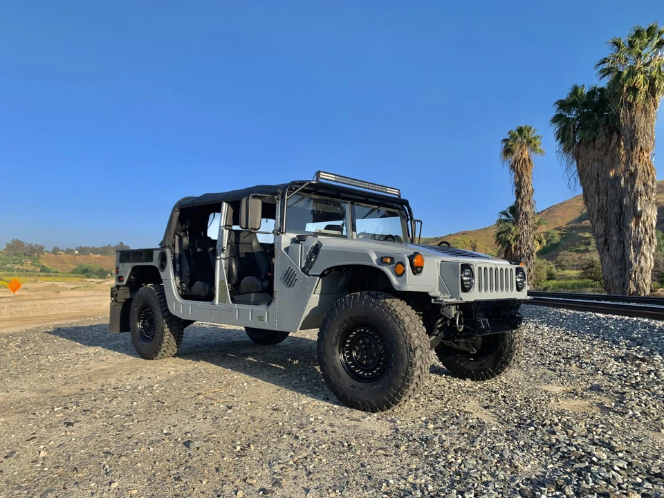 2006 Hummer HMMWV - Image 9 of 31