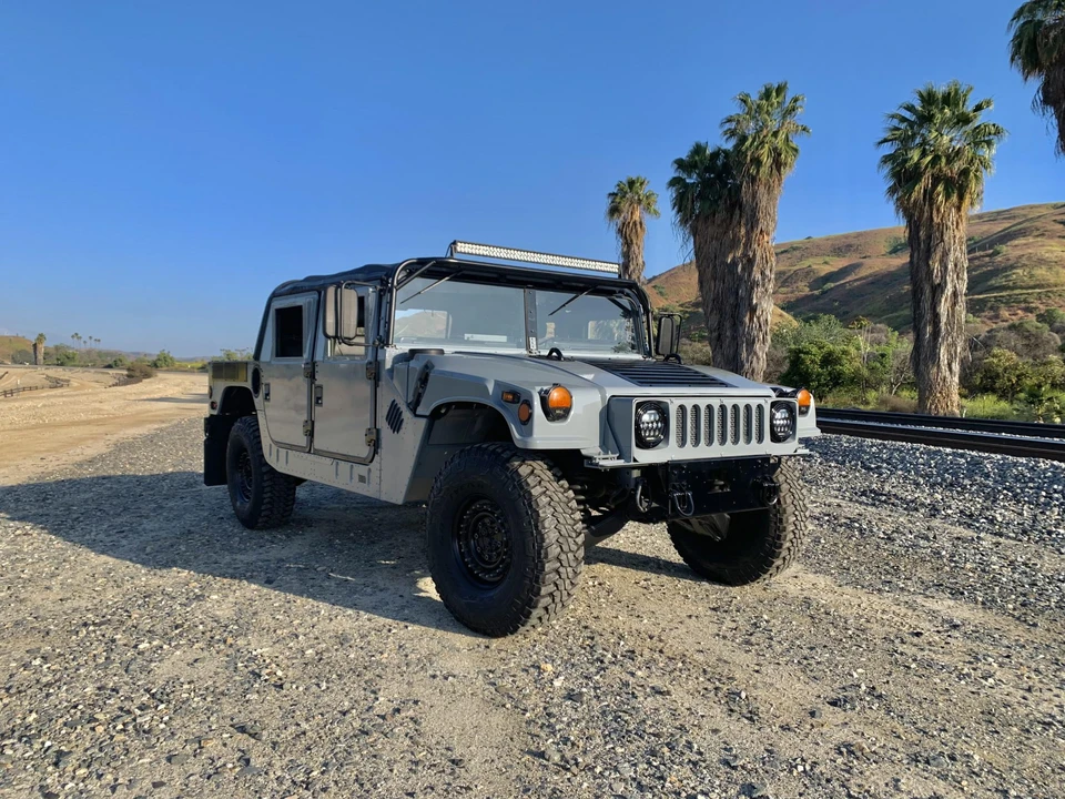 2006 Hummer HMMWV - Image 5 of 31