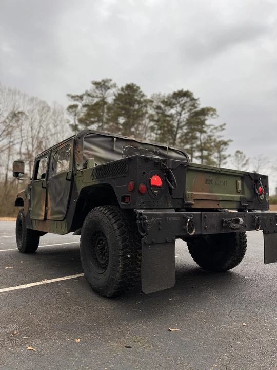 2006 Hummer HMMWV - Image 8 of 31