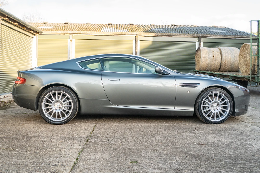 2006 Aston Martin DB9 - Image 11 of 31
